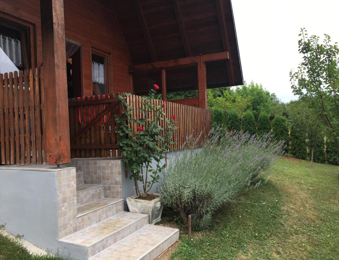 Holiday Home Nemo Bihać Екстериор снимка